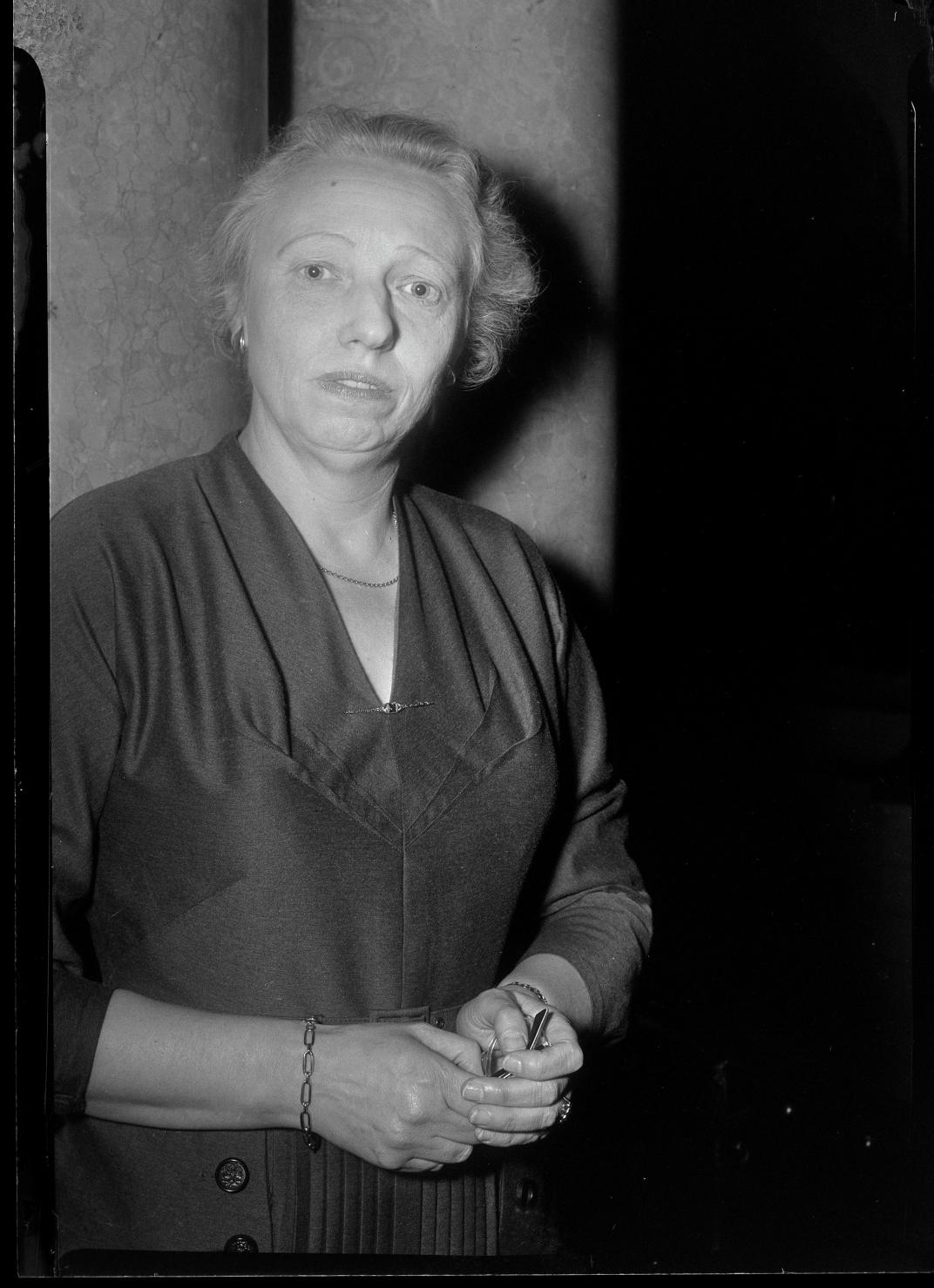 Nancy Zeelenberg in 1956, toen ze benoemd werd tot wethouder. Foto Cock Tholens, collectie 4147, nr. THO-1103