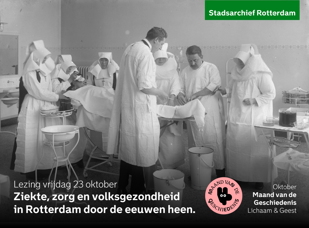 zwart wit foto van een operatiekamer in de vroege 20ste eeuw