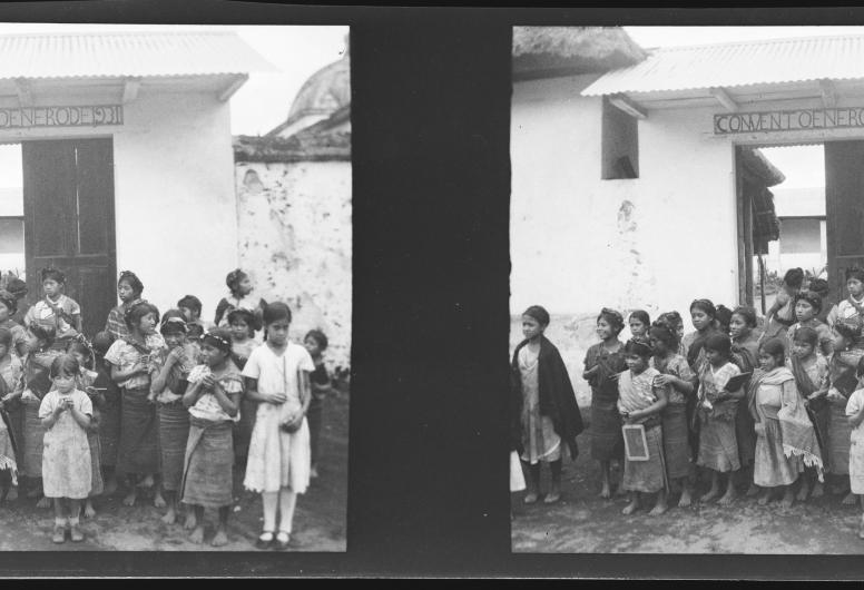 Klooster in Colombia. Ongedateerd. Foto: Sara Lydia Stahl-van Hoboken. Collectienr. 4145