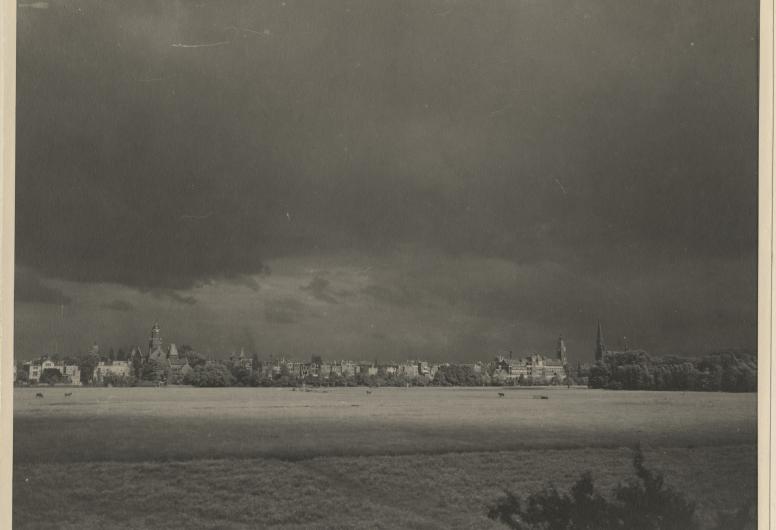 Land van Hoboken met de Westersinel op de achtergrond