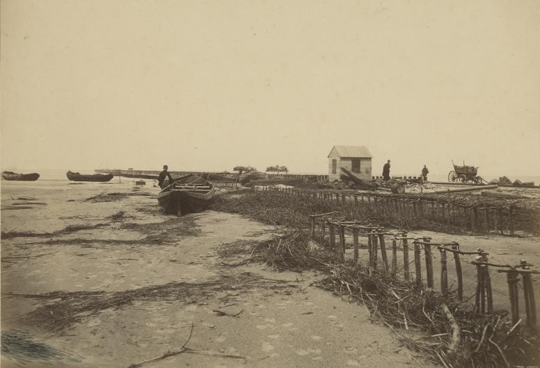 Begin van de doorgraving en de aanleg van de Nieuwe Waterweg in 1865. Collectie Vroege Foto's NL-RtSA_4187_XXVIII-10-02-2